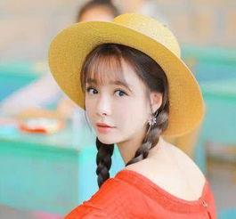 娱乐吃瓜女艺人节目,揭秘幕后压力与真实生活 第2张 娱乐吃瓜女艺人节目,揭秘幕后压力与真实生活 第2张