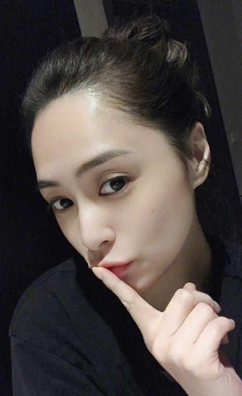 娱乐吃瓜女明星离婚,揭秘背后的真相与心酸 第2张 娱乐吃瓜女明星离婚,揭秘背后的真相与心酸 第2张