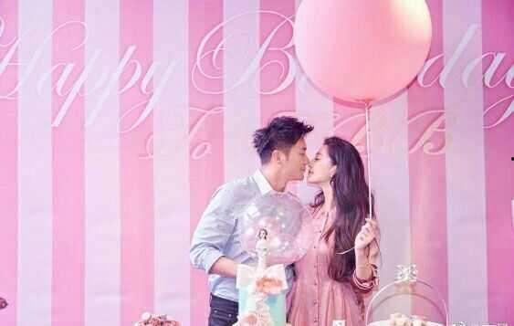 娱乐吃瓜酱求婚,甜蜜瞬间引爆网络 第3张 娱乐吃瓜酱求婚,甜蜜瞬间引爆网络 第3张