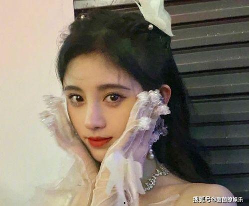 吃瓜娱乐圈鞠婧祎是谁,娱乐圈的“吃瓜群众”与流量担当  第3张