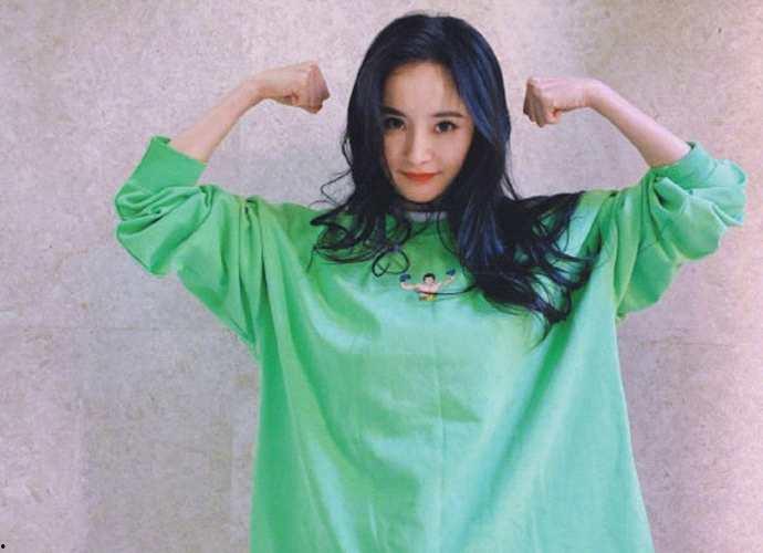 娱乐吃瓜杨幂微博,娱乐圈幕后故事大揭秘 第3张 娱乐吃瓜杨幂微博,娱乐圈幕后故事大揭秘 第3张