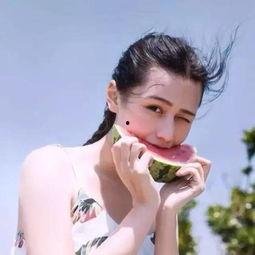娱乐吃瓜酱主动的女生,主动出击，她如何成为恋爱场上的焦点？  第3张