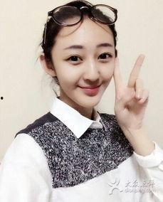 娱乐吃瓜君17岁,揭秘娱乐圈那些不为人知的幕后故事  第2张