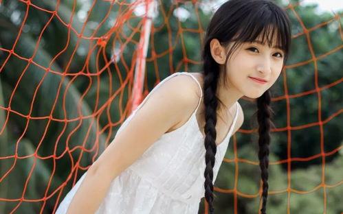 娱乐吃瓜女配本来是女二,从娱乐吃瓜女二到顶级流量女王  第2张