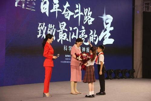 娱乐圈吃瓜作文素材,揭秘明星背后的“瓜”  第3张