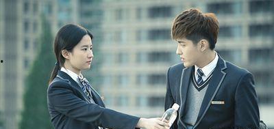 娱乐圈吃瓜短剧是谁演的,揭秘幕后主演阵容  第2张