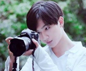 娱乐吃瓜李宏毅视频,娱乐圈幕后趣事大揭秘  第3张