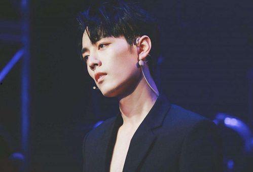 肖战吃瓜的娱乐者是谁啊,揭秘背后娱乐者之谜 第2张 肖战吃瓜的娱乐者是谁啊,揭秘背后娱乐者之谜 第2张